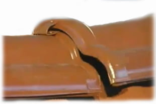 монтаж конька из черепицы